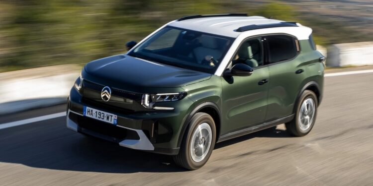 स्टाइल और दमदार SUV का सबसे बेहतरीन कॉम्बिनेशन, जानिए कीमत