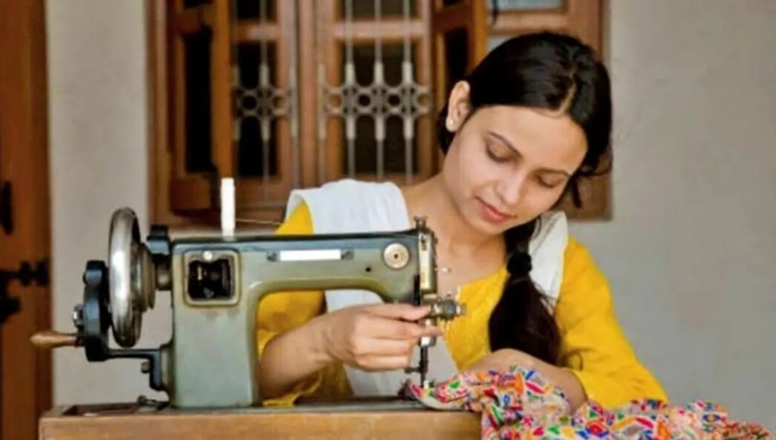 Free Silai Machine Yojana: महिलाओं को आत्मनिर्भर बनाने का सुनहरा अवसर