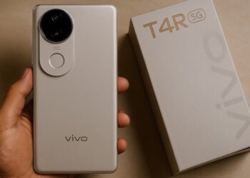Vivo T4R हुआ लॉन्च Dimensity 7400, 50MP कैमरा और 4K सेल्फी के साथ कीमत 19,499