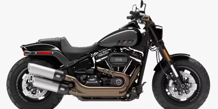 21.48 लाख की Harley Davidson Fat Bob 114 306kg की शान, 92.5 Bhp की जान