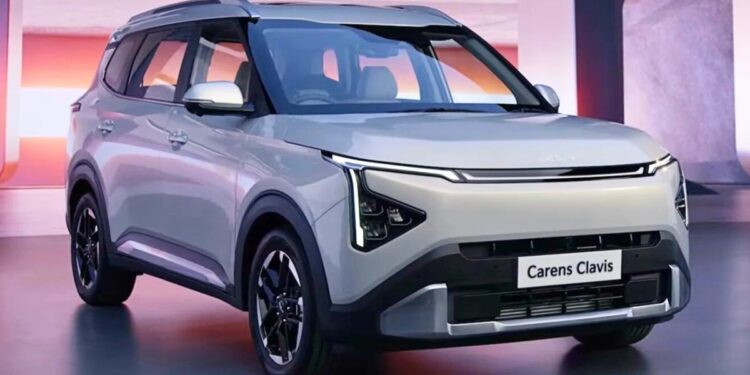 Kia Carens Clavis 12.50 लाख से शुरू, 10.25 इंच टचस्क्रीन और एडवांस्ड सेफ्टी फीचर्स के साथ Kia Carens Clavis 12.50 लाख से शुरू, 10.25 इंच टचस्क्रीन और एडवांस्ड सेफ्टी फीचर्स के साथ