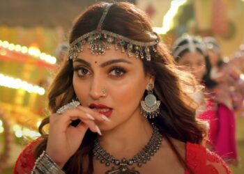 Lal Ghaghri Bhojpuri Song : खेसारी लाल यादव और शिल्पी राज का धमाकेदार गाना