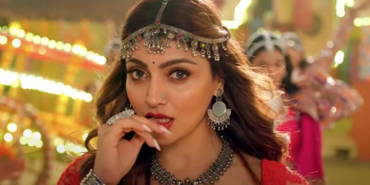 Lal Ghaghri Bhojpuri Song : खेसारी लाल यादव और शिल्पी राज का धमाकेदार गाना Lal Ghaghri Bhojpuri Song : खेसारी लाल यादव और शिल्पी राज का धमाकेदार गाना